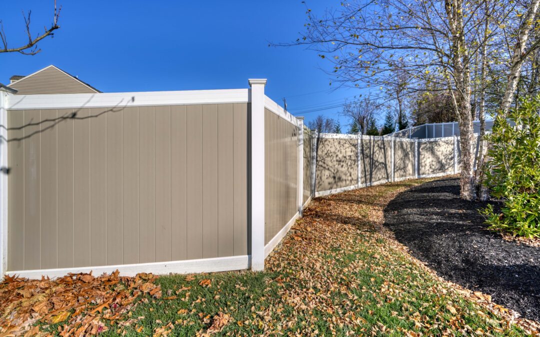 Vinyl Fencing and Decking
