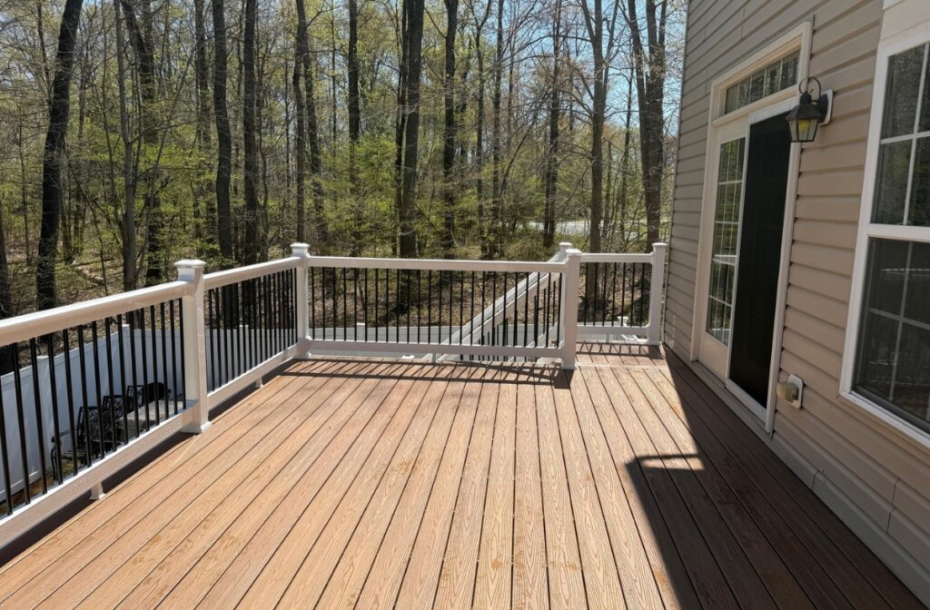 Fiberon Tuscan Villa Deck