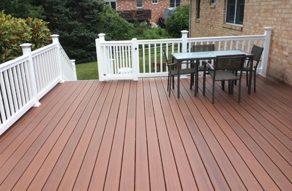 Clean deck with new resurfaced boards