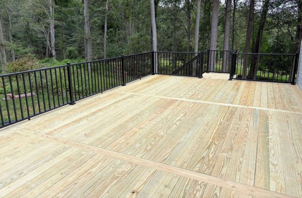 hybrid material deck made out of wood and aluminum